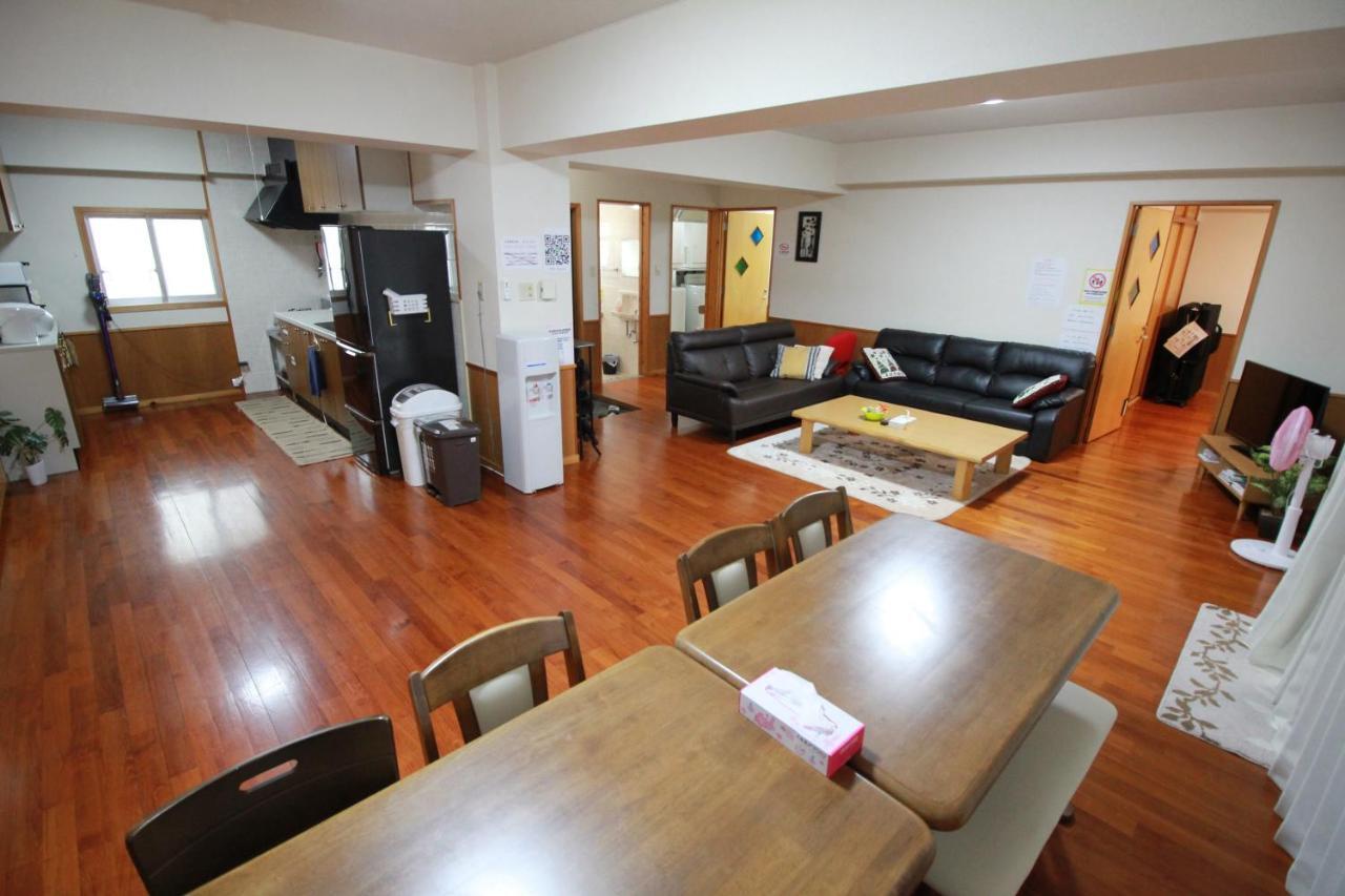 Utopia Mihama Chatan Extérieur photo